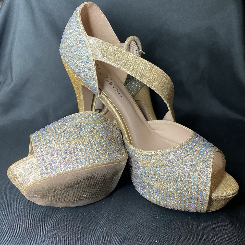 De Blossom Collection Gold Rhinestone Crossover Platform Peep Toe Heels Sz 9
